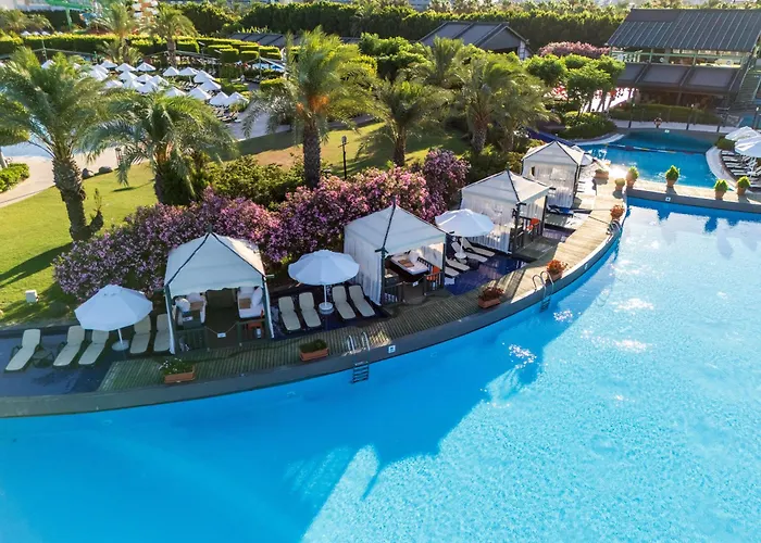 Limak Lara Deluxe & Antalya